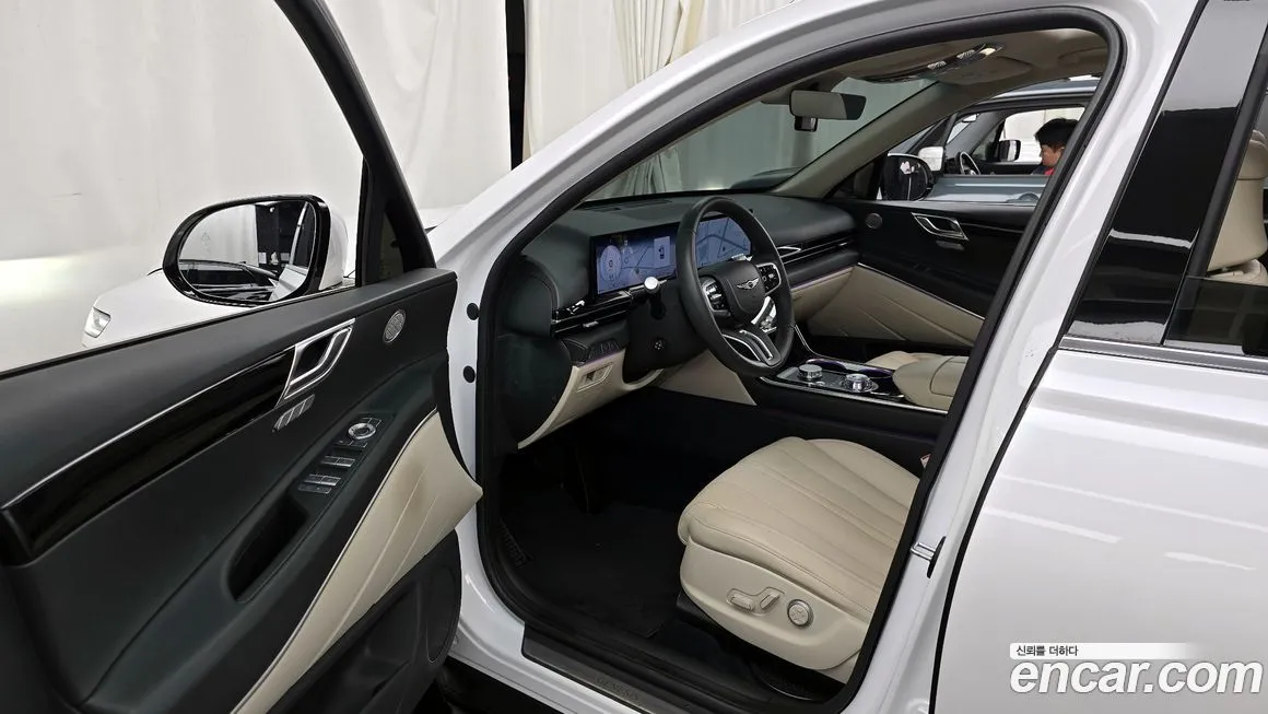 Genesis GV80 — фото 10