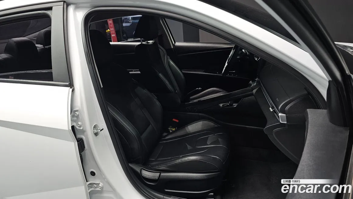 Hyundai AVANTE 2022 из KR, фото 10