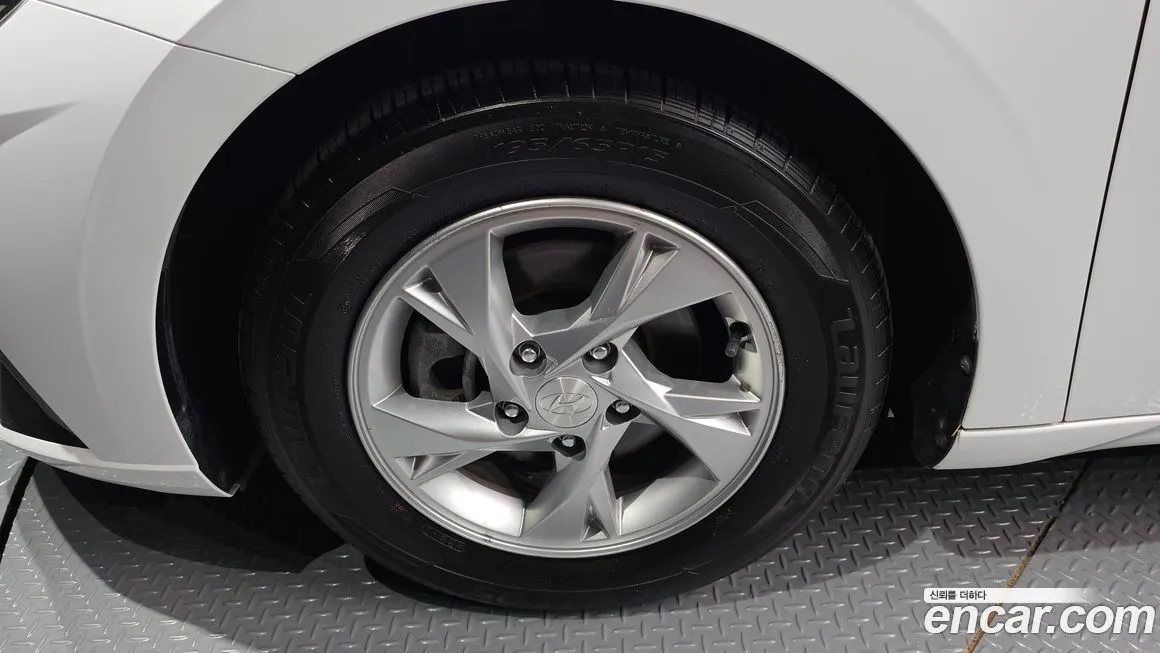 Hyundai AVANTE 2022 из KR, фото 5