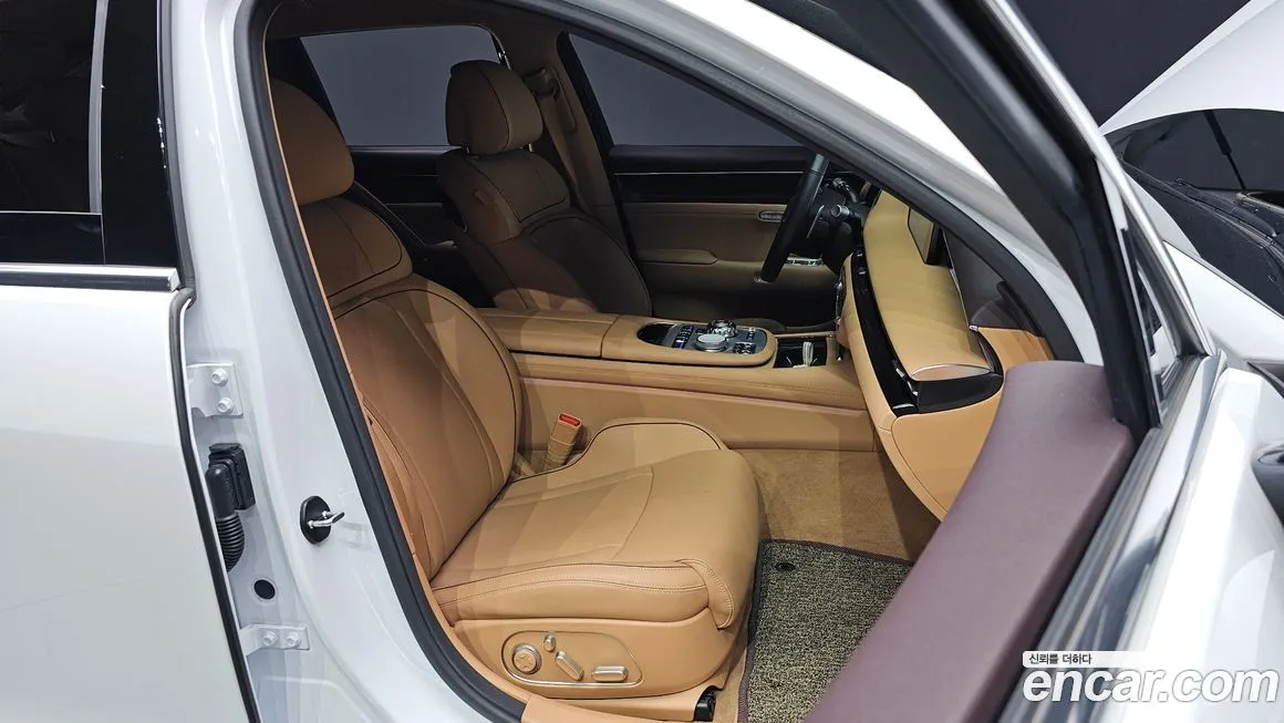 Genesis G90 — фото 10