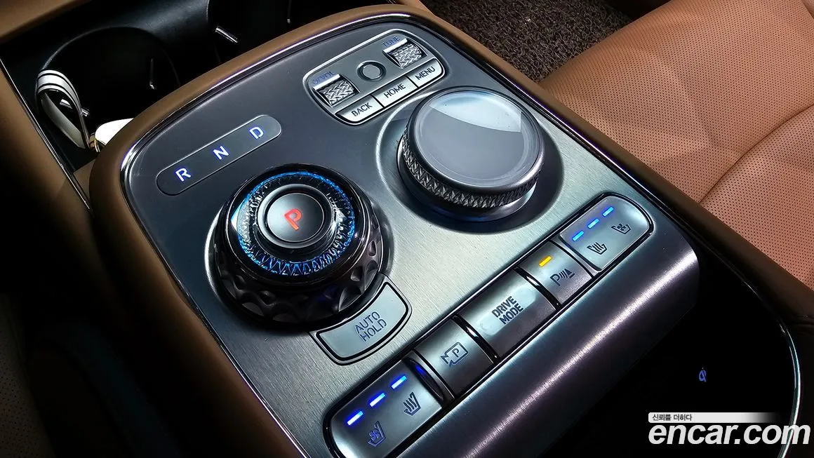 Genesis G90 — фото 9