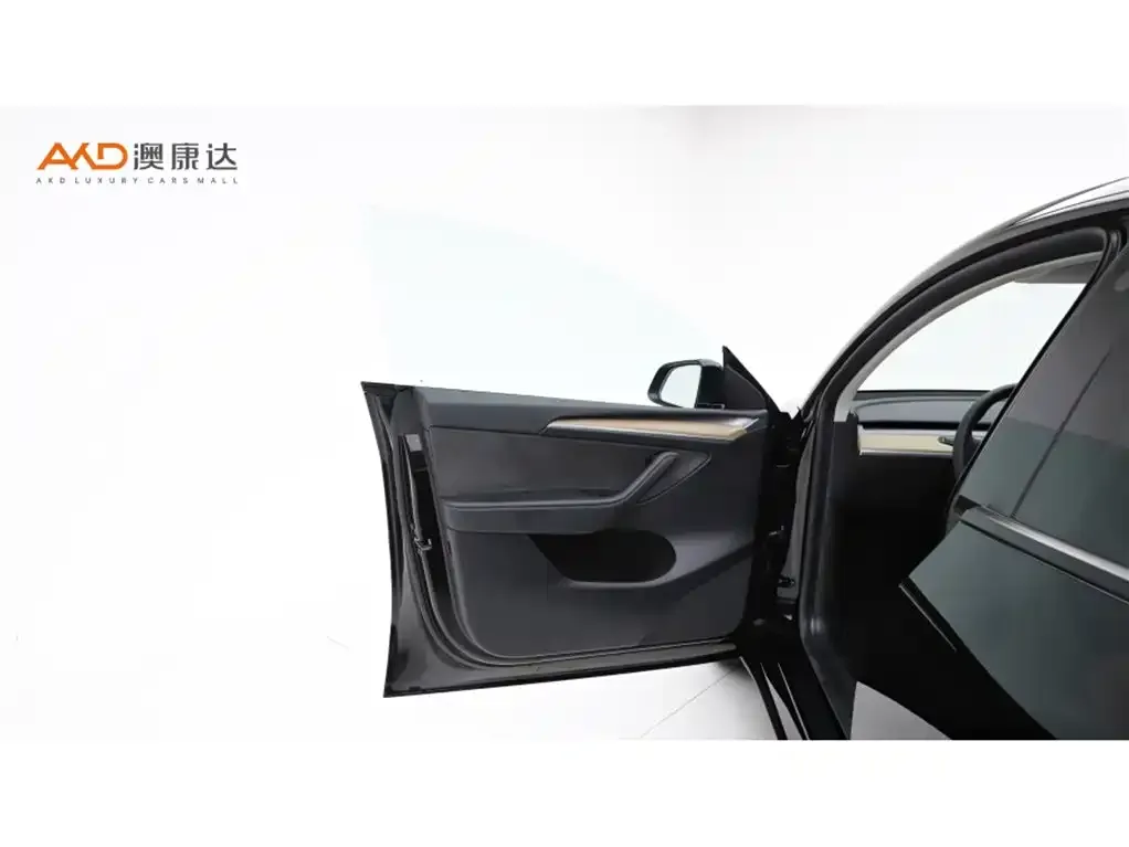 Tesla Model Y 2022 из CN, фото 10