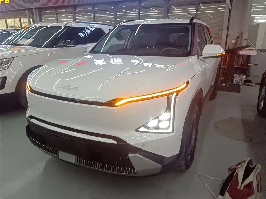 Kia EV5 2024 из CN, фото 2