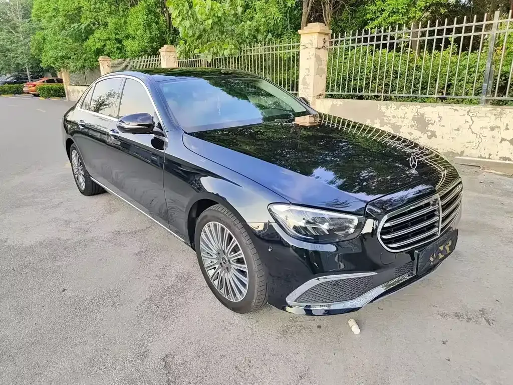 Mercedes-Benz E-Class 2023 из CN, фото 2