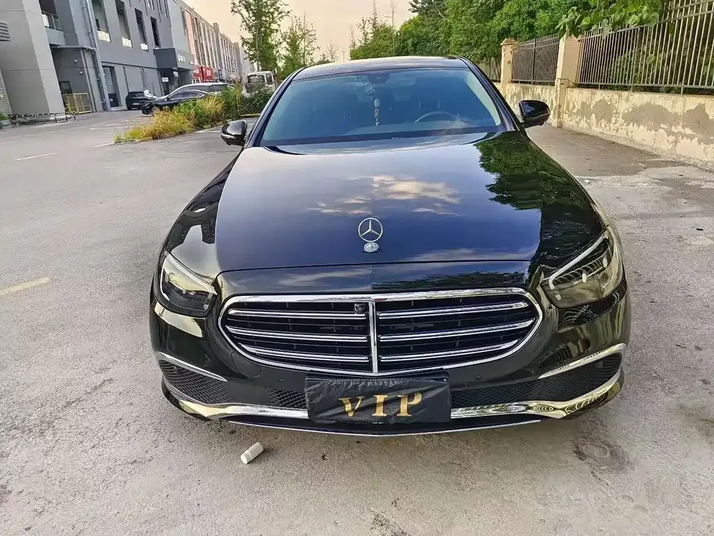 Mercedes-Benz E-Class 2023 из CN, фото 3