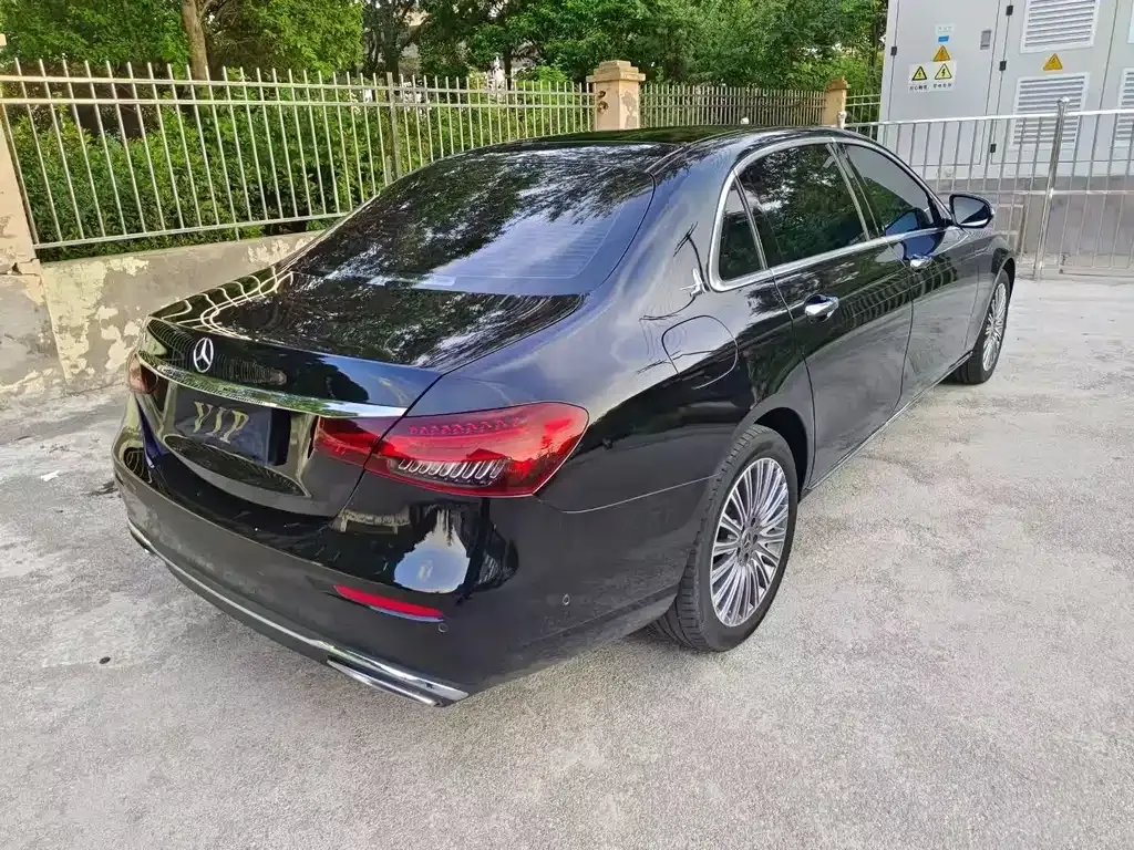 Mercedes-Benz E-Class 2023 из CN, фото 6