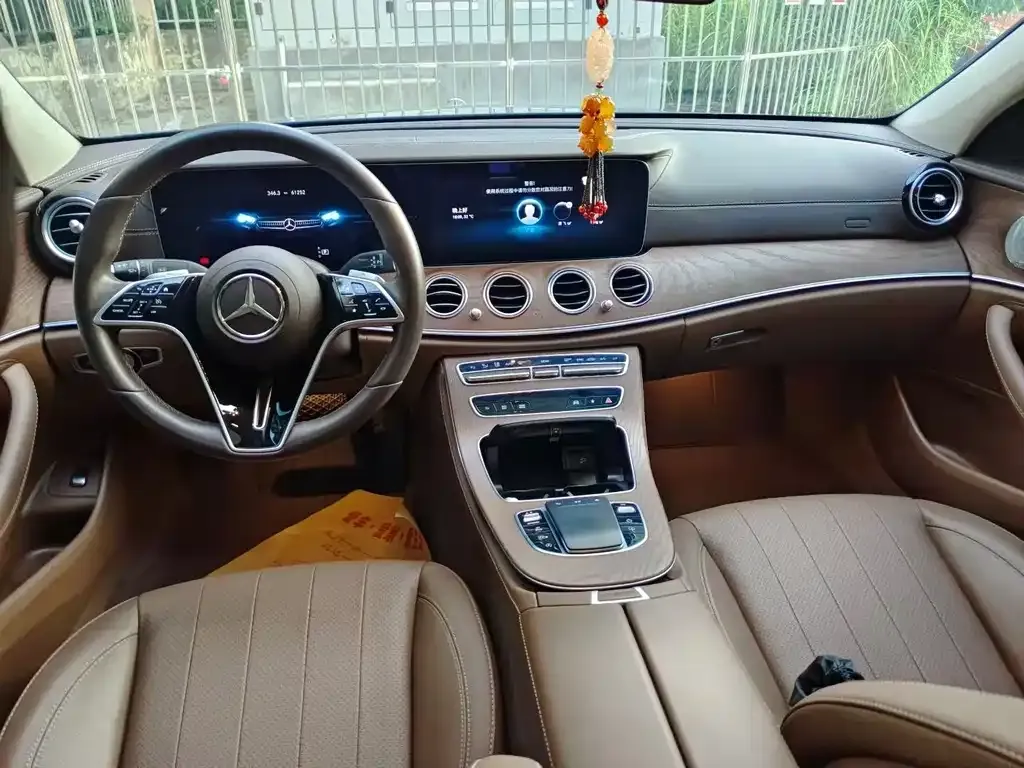 Mercedes-Benz E-Class 2023 из CN, фото 9
