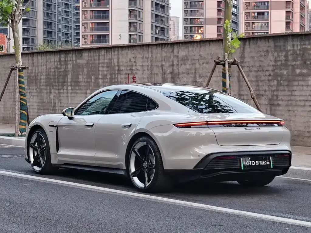 Porsche Taycan 2022 из CN, фото 4