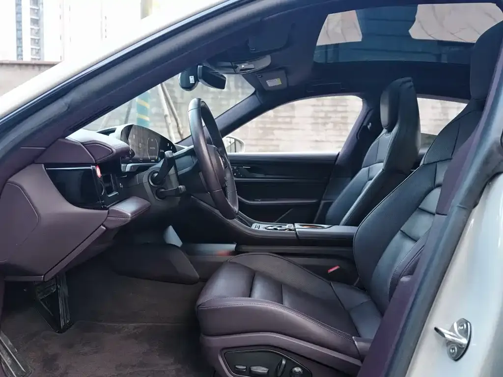 Porsche Taycan 2022 из CN, фото 8