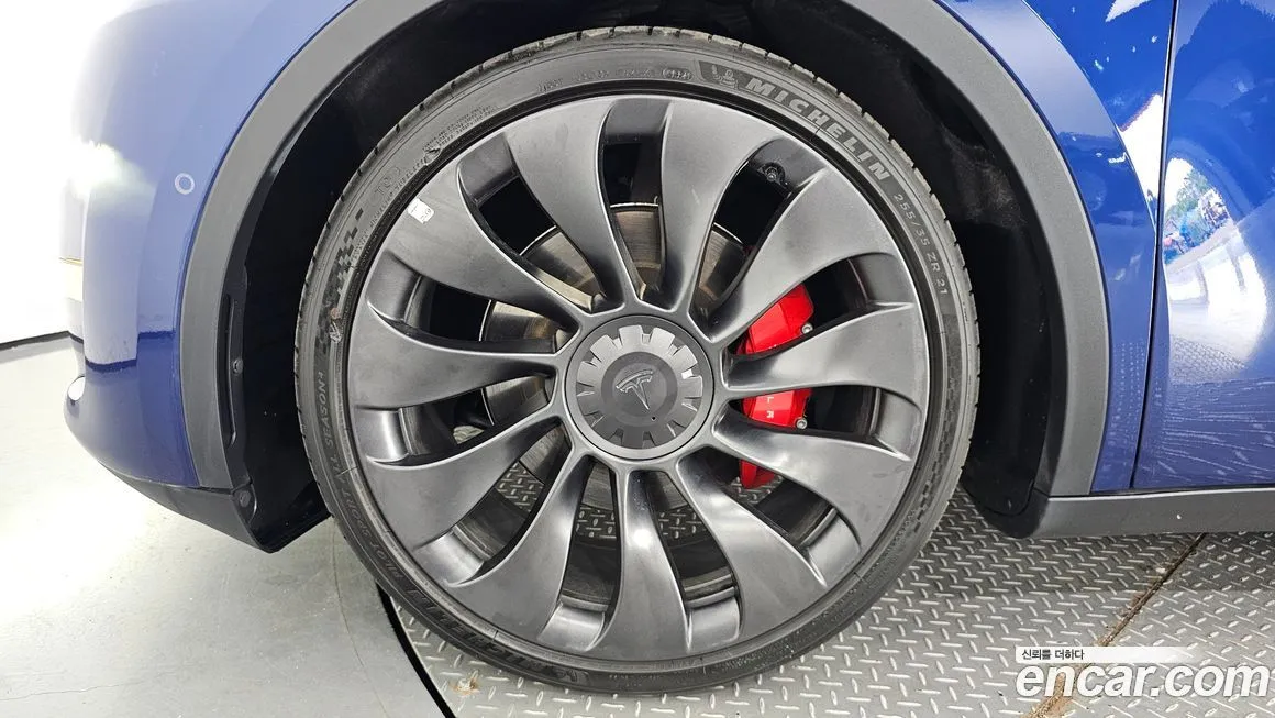 Tesla Model Y 2022 из KR, фото 5