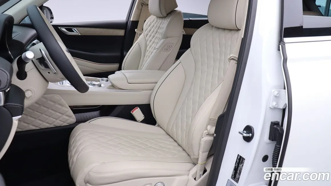 Genesis GV80 — фото 10