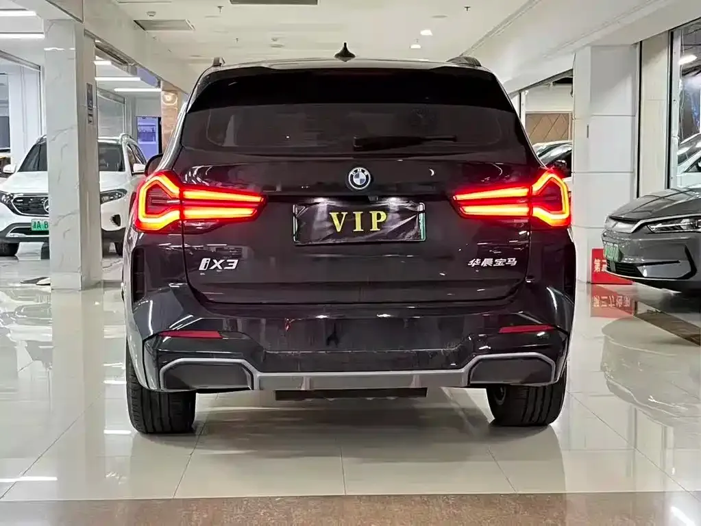 BMW iX3 2024 из CN, фото 6