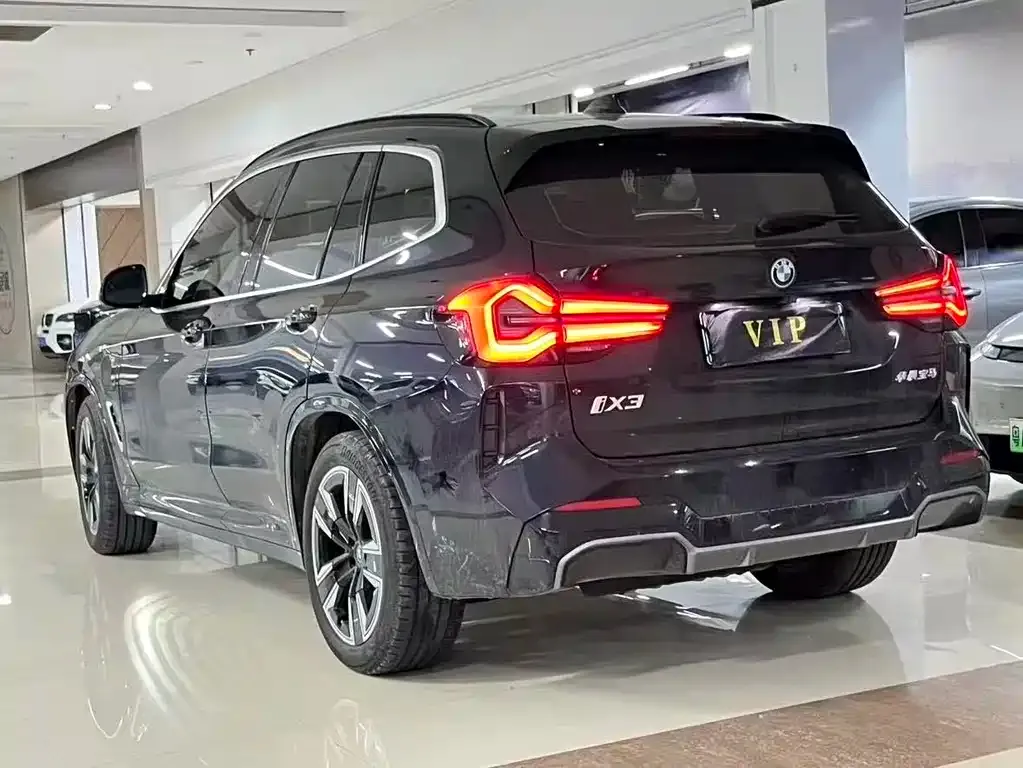 BMW iX3 2024 из CN, фото 8