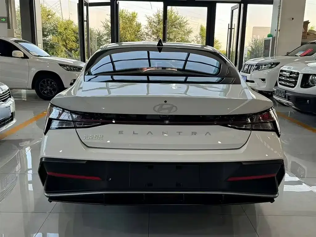 Hyundai Elantra 2024 из CN, фото 6