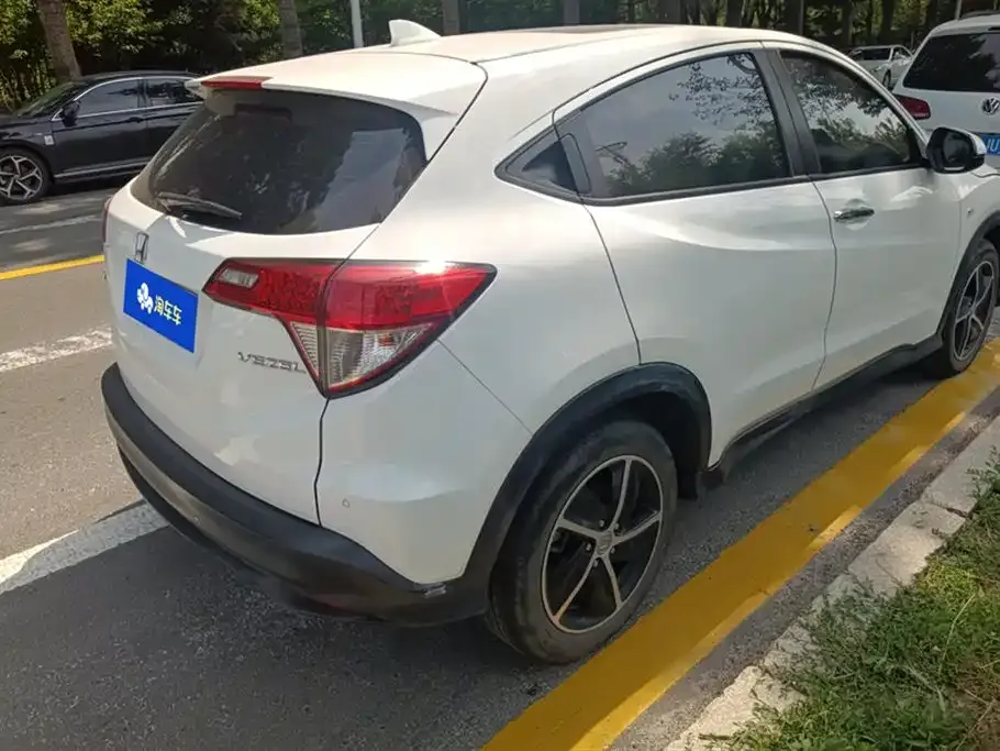 Honda Vezel 2022 из CN, фото 3