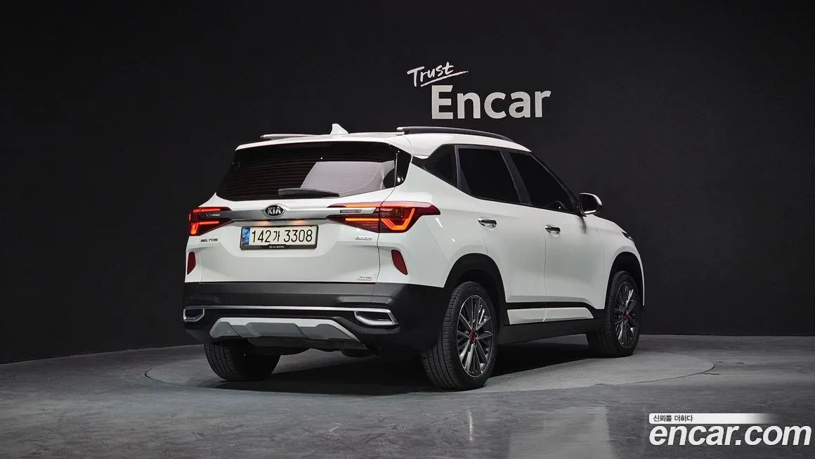Kia Seltos 2021 из KR, фото 2
