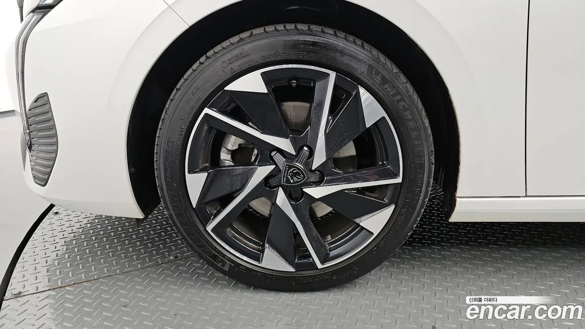 Peugeot 308 2022 из KR, фото 5