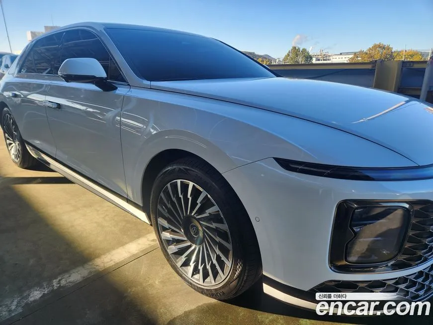 Hyundai Grandeur — фото 1