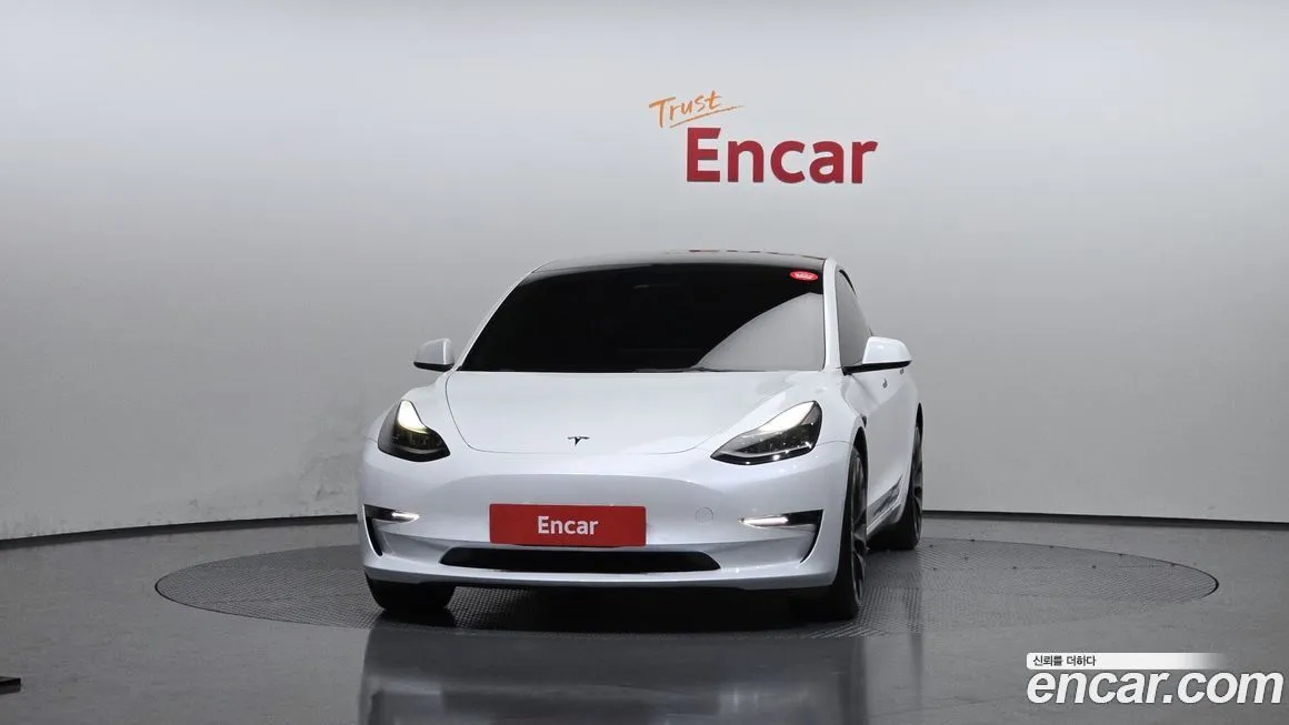 Tesla Model 3 2022 из KR, фото 3
