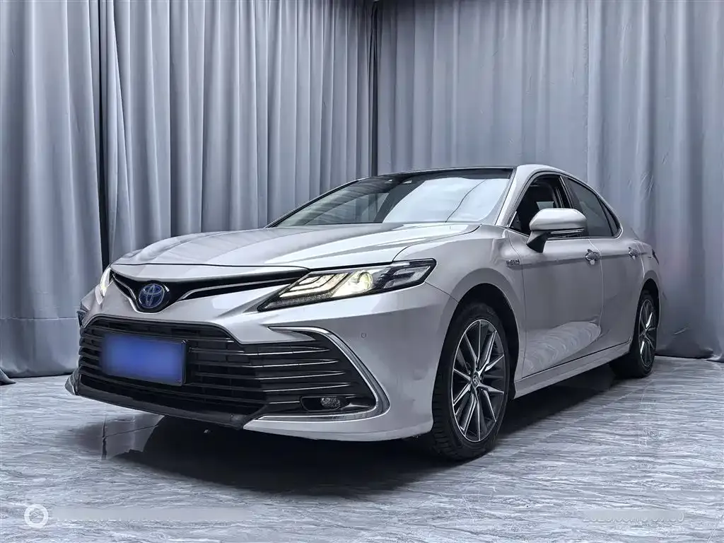Toyota Camry 2022 из CN, фото 1