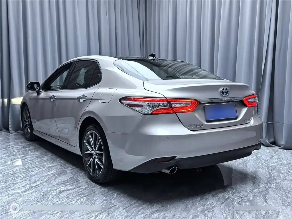 Toyota Camry 2022 из CN, фото 9