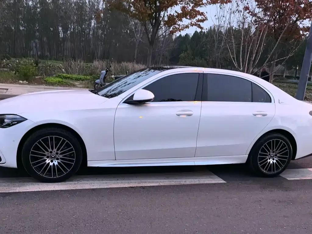 Mercedes-Benz C-Class 2023 из CN, фото 4