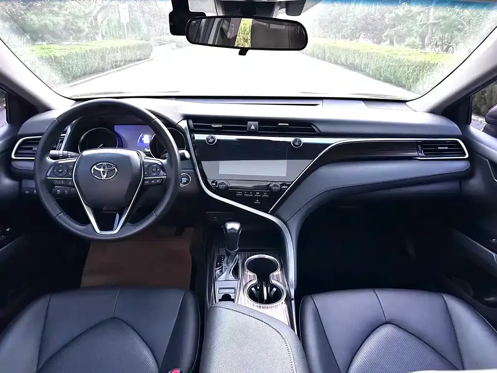 Toyota Camry 2021 из CN, фото 9