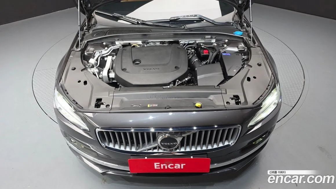 Volvo S90 2023 из KR, фото 6