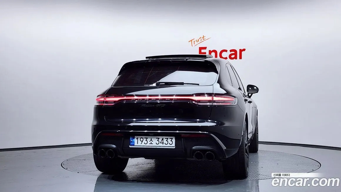 Porsche Macan — фото 4