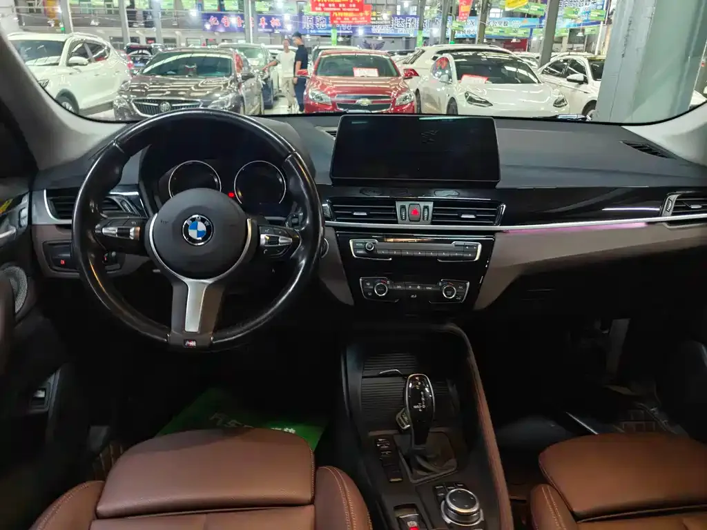 BMW X1 2021 из CN, фото 4