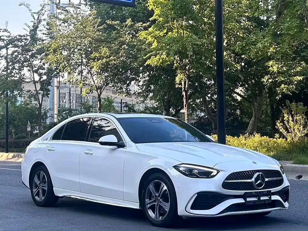 Mercedes-Benz C-Class — фото 4
