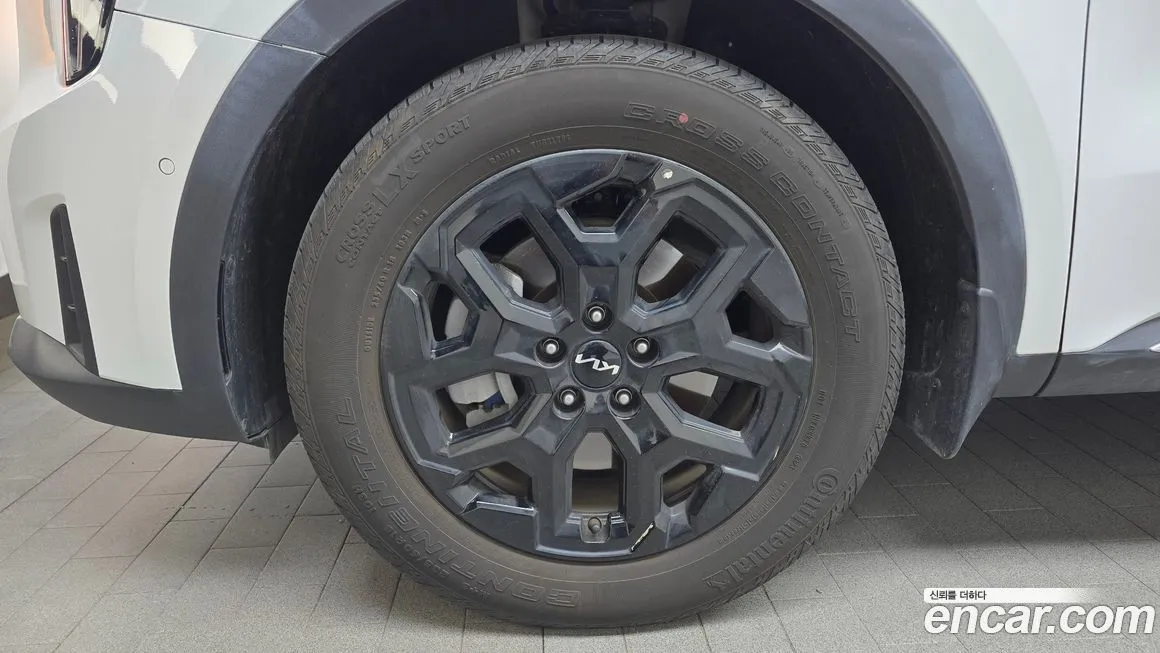 Kia Sorento — фото 5
