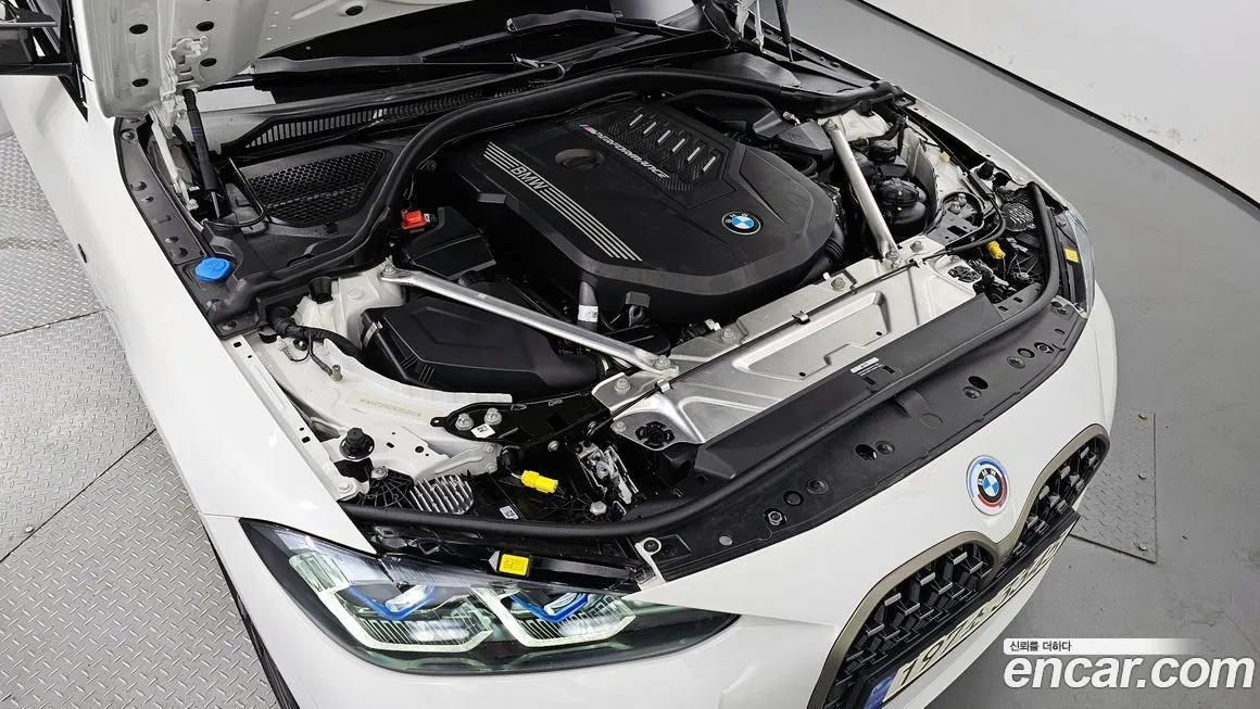 BMW 4-Series 2024 из KR, фото 6