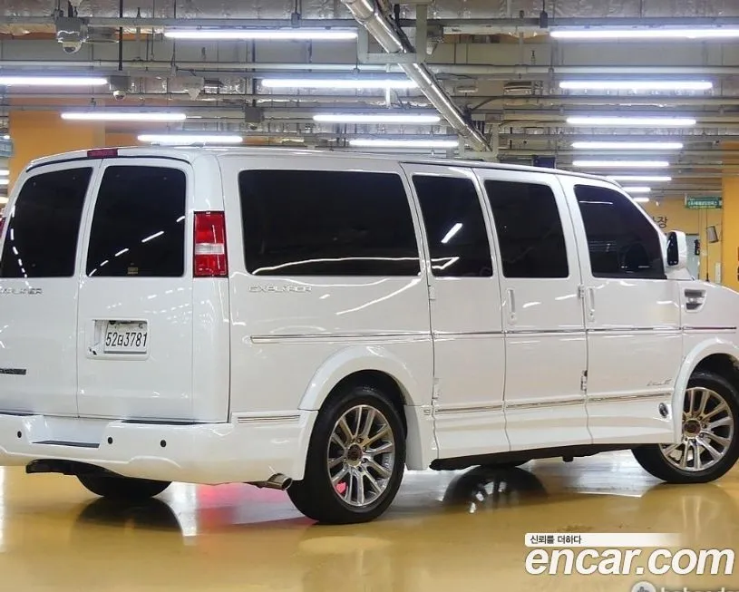 Chevrolet Express Van 2021 из KR, фото 3