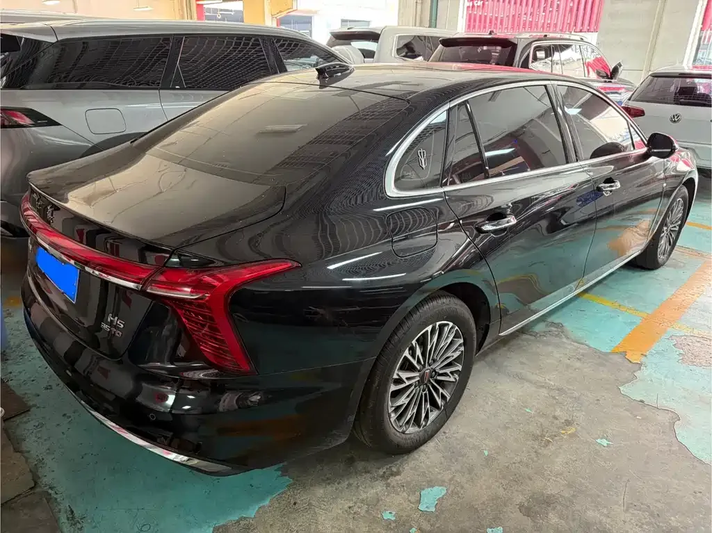 Hongqi H5 — фото 10