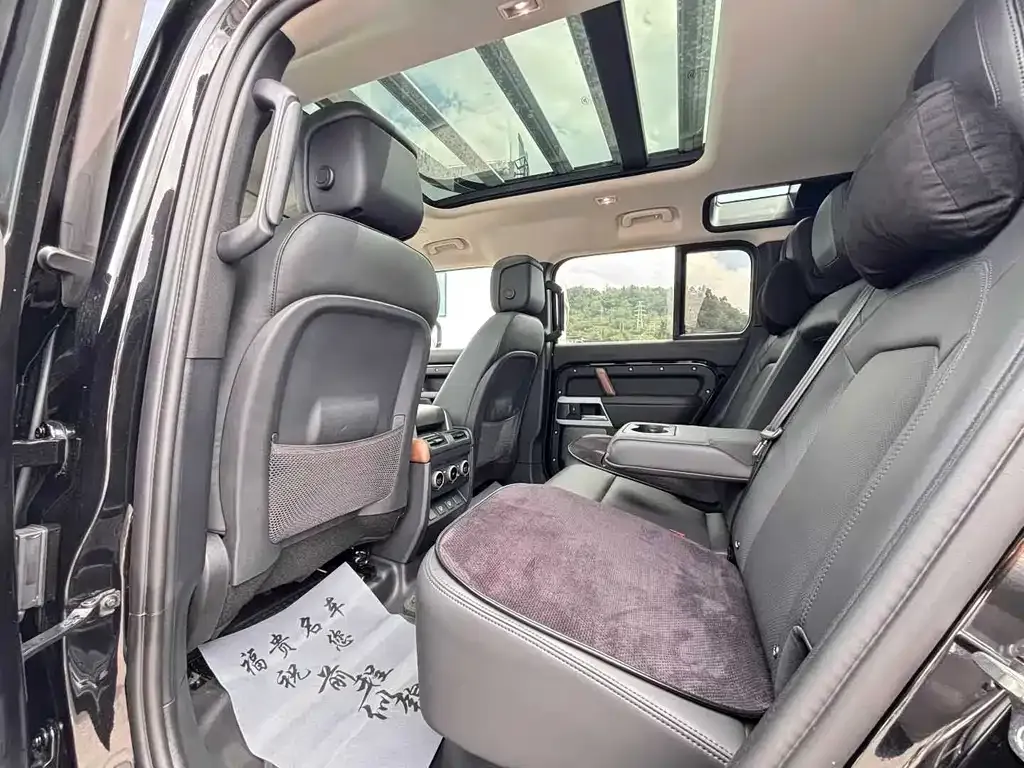 Land Rover Defender 2024 из CN, фото 9