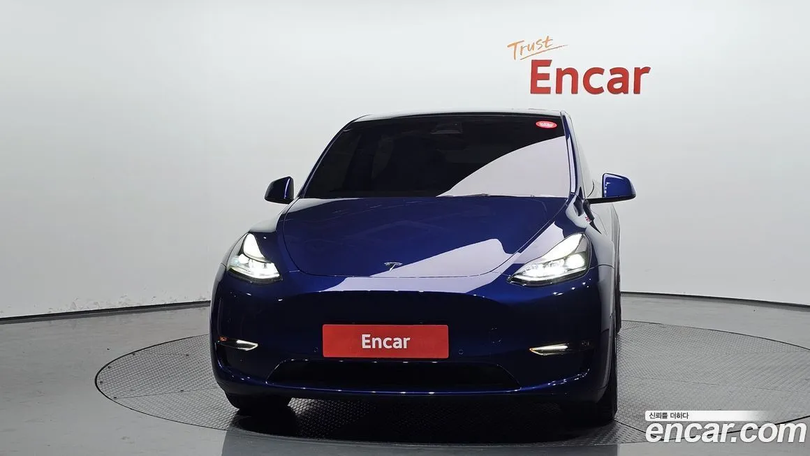 Tesla Model Y — фото 3