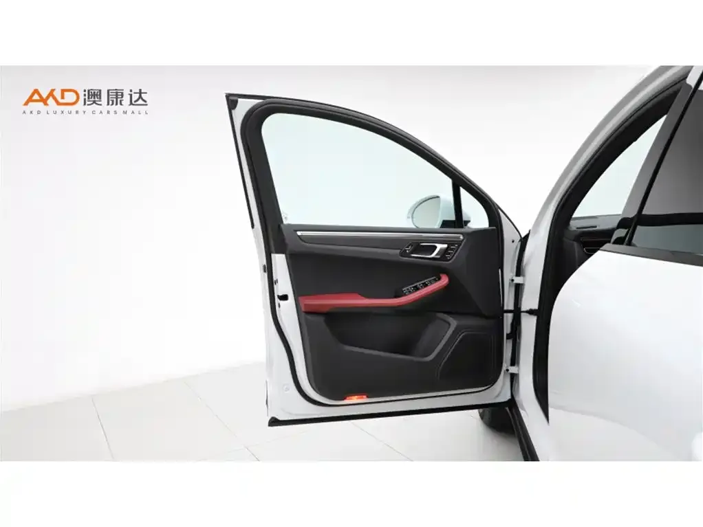Porsche Macan 2024 из CN, фото 10