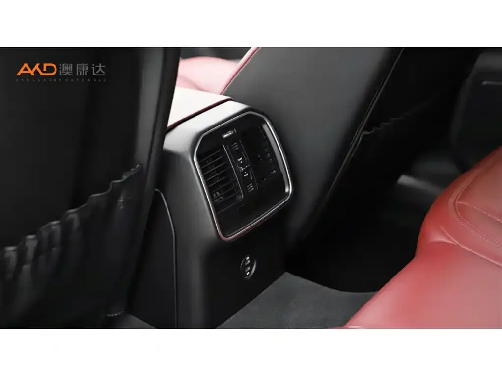 Porsche Macan 2024 из CN, фото 9