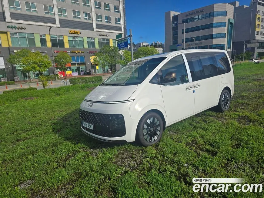 Hyundai Staria — фото 2