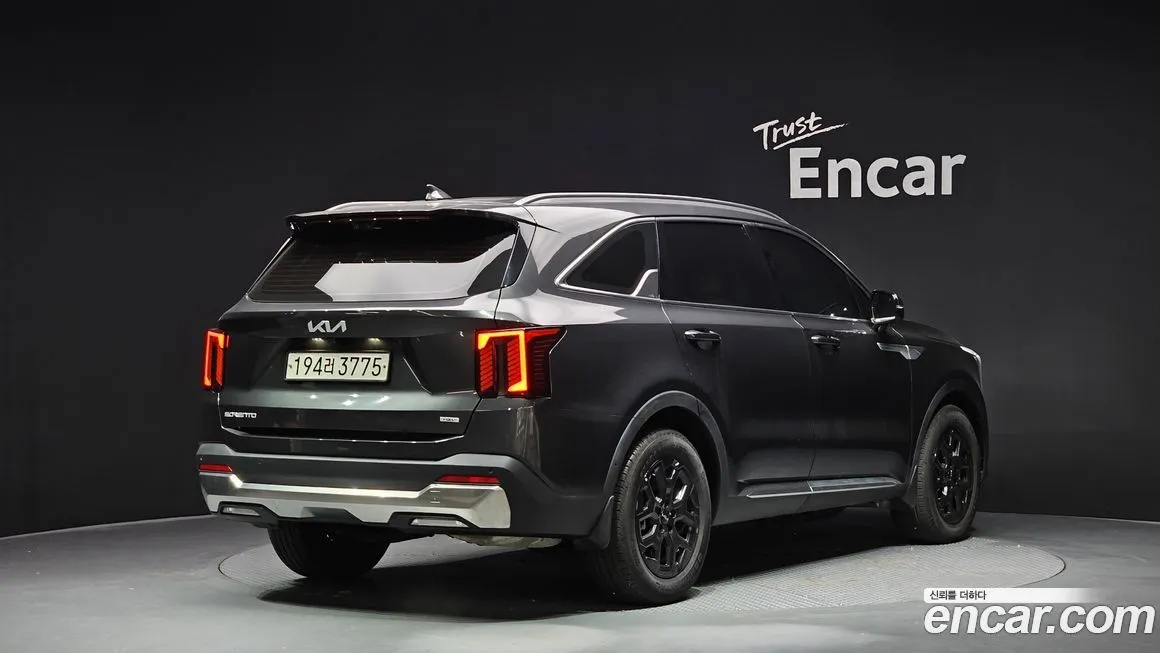 Kia Sorento — фото 2