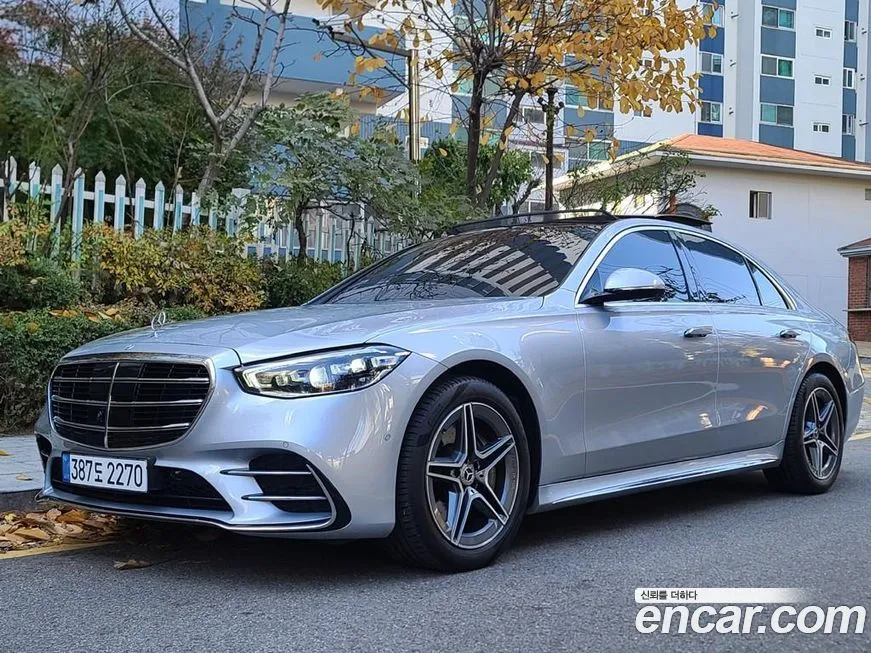 Mercedes-Benz S-Class — фото 1