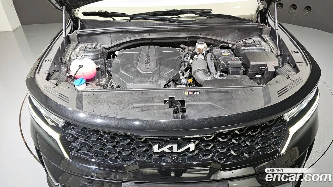 Kia Sorento — фото 6
