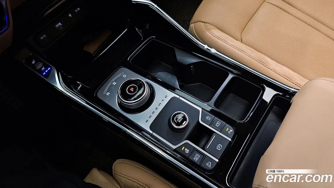 Kia Sorento — фото 9