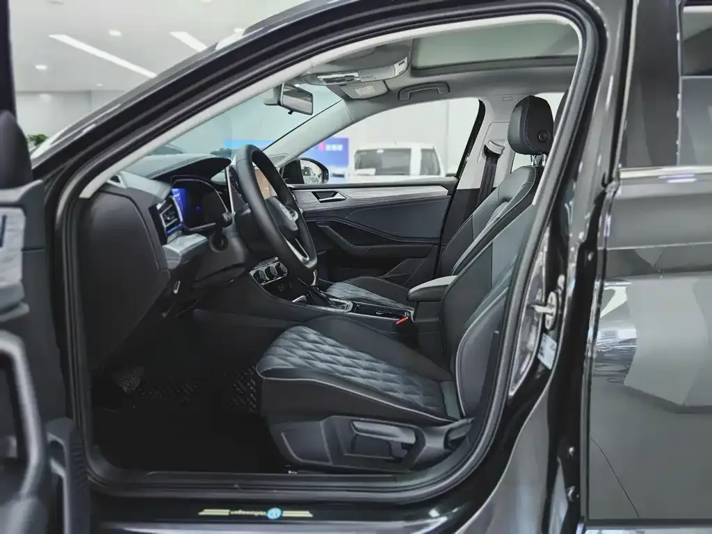 Volkswagen Sagitar 2025 из CN, фото 9