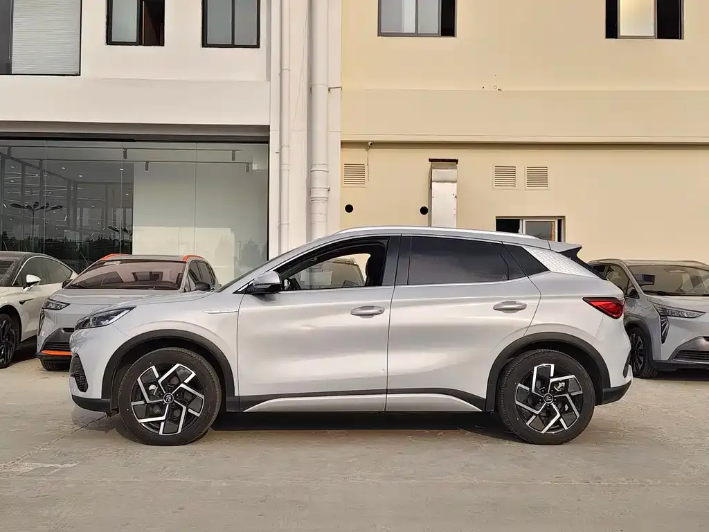 BYD Yuan Plus 2023 из CN, фото 3
