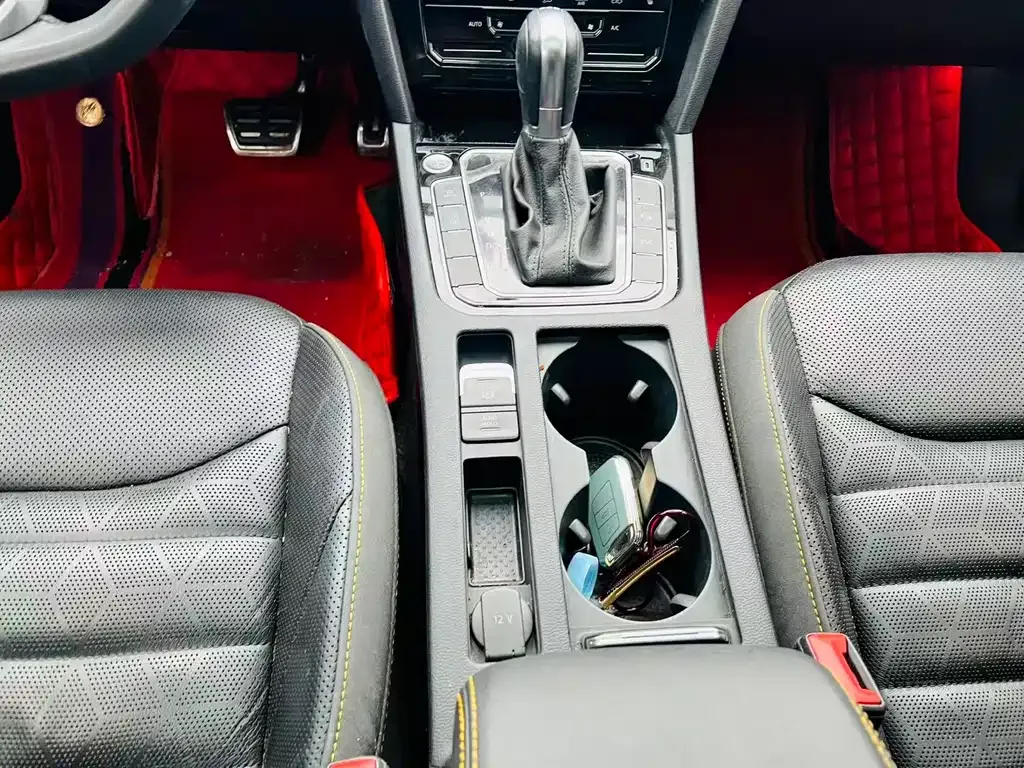 Volkswagen CC 2021 из CN, фото 9