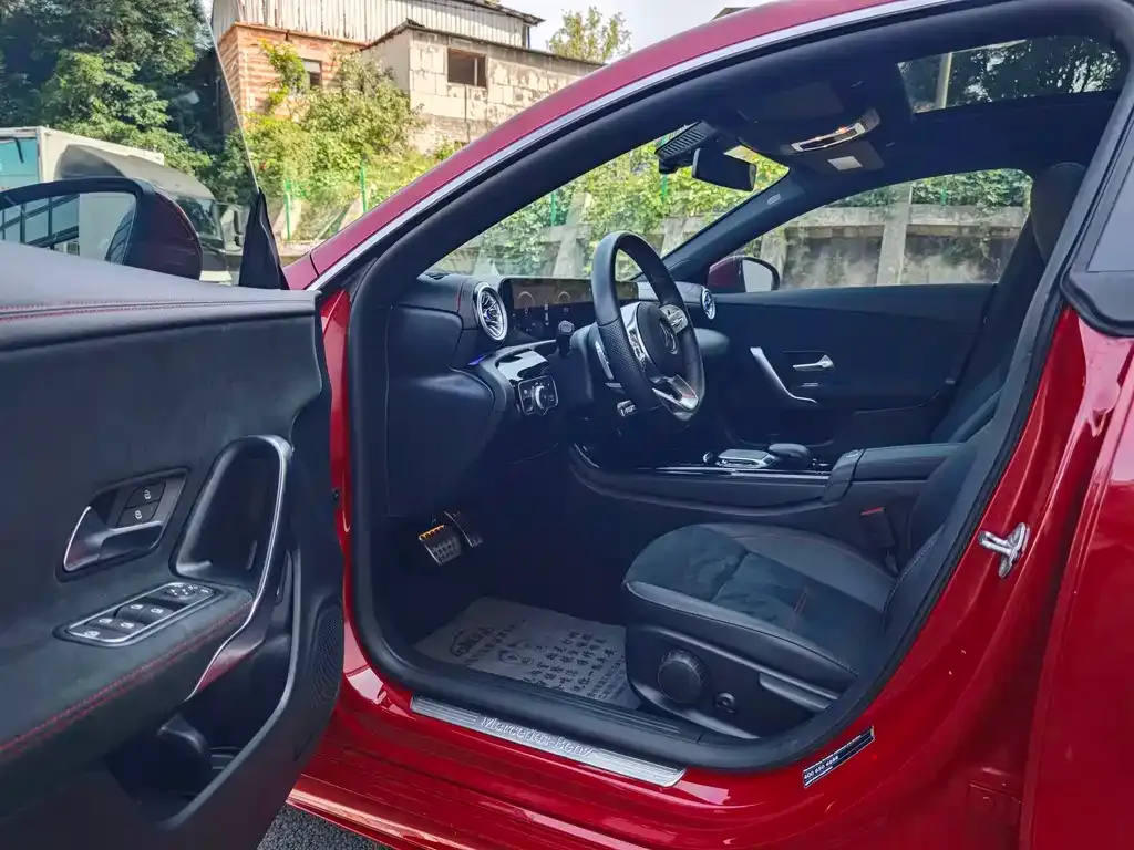 Mercedes-Benz CLA (Import) — фото 4