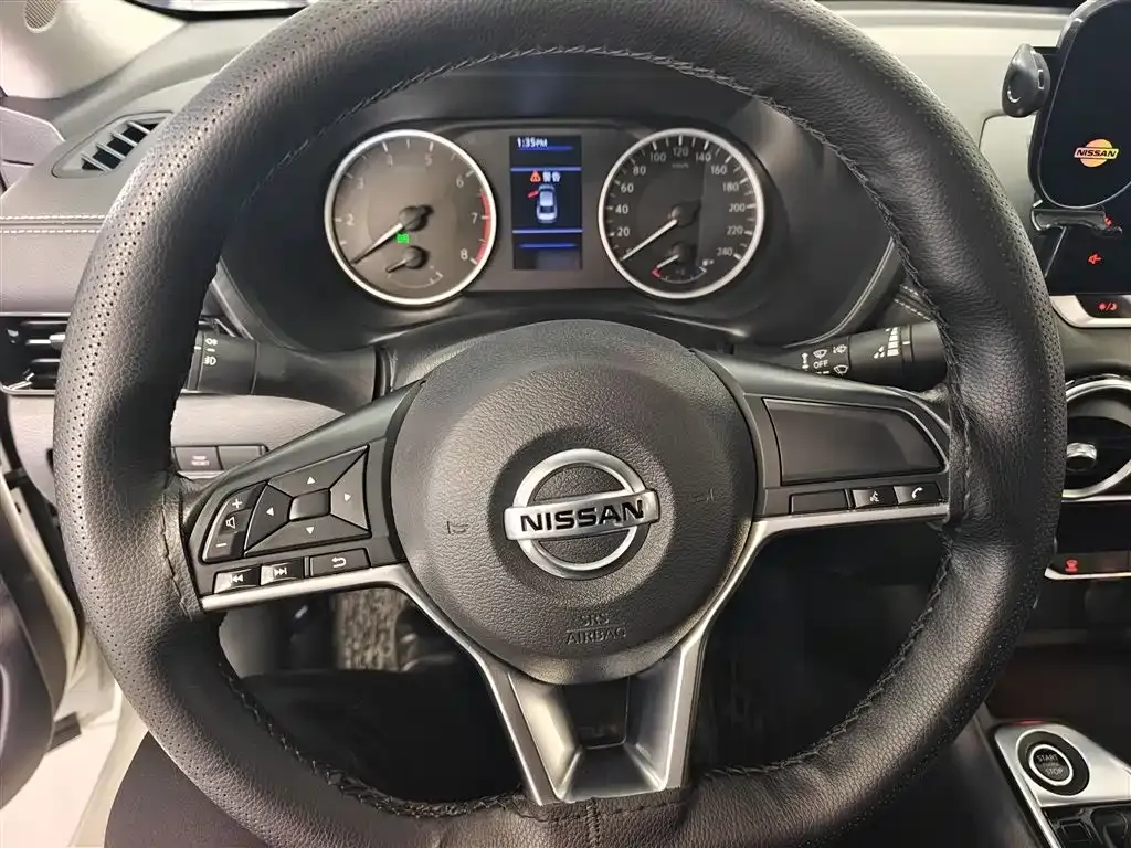 Nissan Sylphy 2023 из CN, фото 4