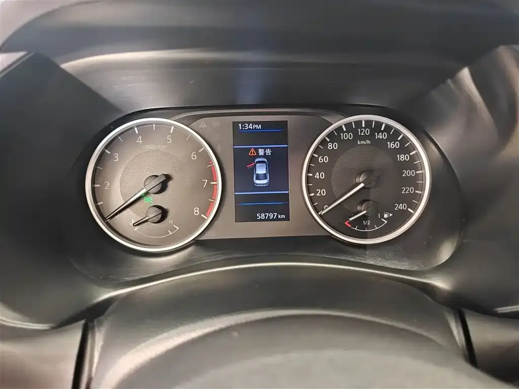 Nissan Sylphy 2023 из CN, фото 6